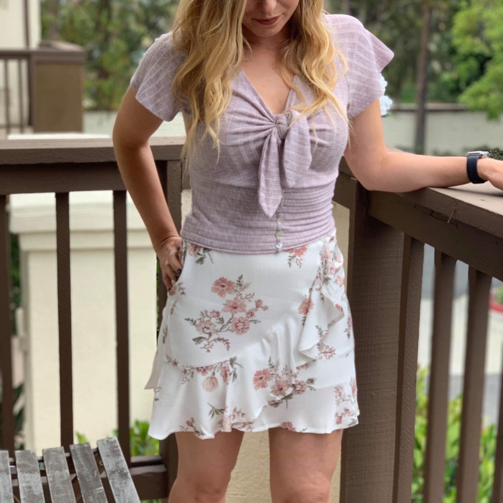 Floral high waisted mini skirt